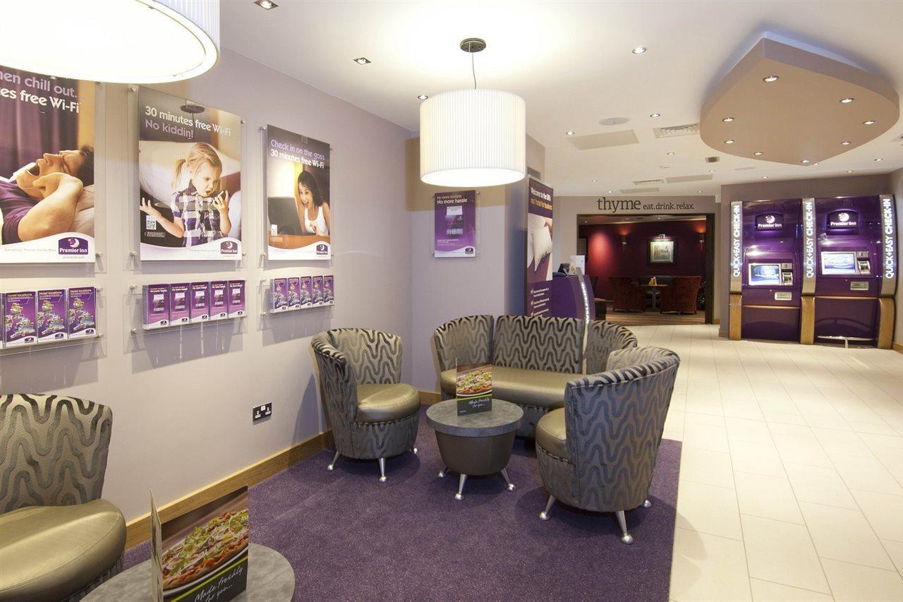 Premier Inn Solihull Buitenkant foto